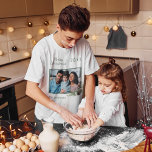 Kerstfamilie foto witte kegel-dennennaam t-shirt<br><div class="desc">Personalize and add your own families foto. A green frame decorated with a cone and pine greenery. Add your Famy name and year.</div>