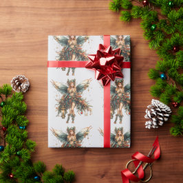 Kerstfee versierd met vakantie cadeaupapier