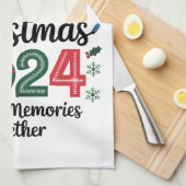 Kerstfeest 2024 samen herinneringen maken theedoek (Quarter Fold)