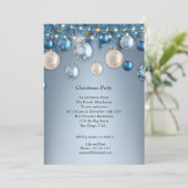 Kerstfeest blauwe baubles uitnodiging (Staand voorkant)