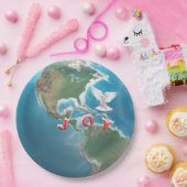 Kerstfeest met witte dove op de wereld papieren bordje (Feest)