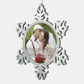 Kerstfeestbeker, gehuwd en mooi, gevierd tin sneeuwvlok ornament (Rechts)