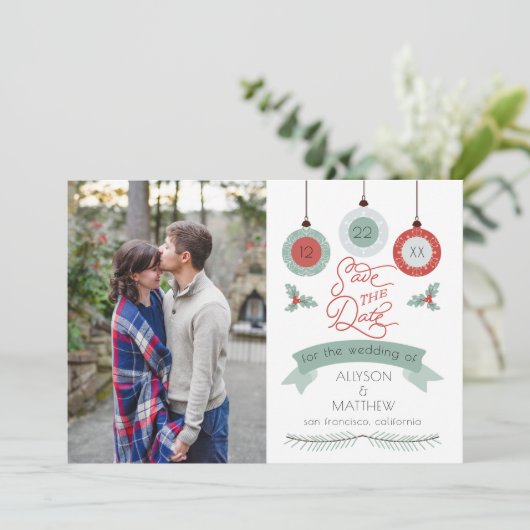 Kerstfeestdag Baubles | Holly Wedding Save The Date (Staand voorkant)