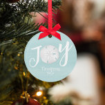 Kerstfeestdag Elegant Beach Turquoise Coastal Ornament<br><div class="desc">Dit ontwerp is voorzien van een elegant eenvoudig strand met kerstvakantie,  een nautisch zee oceaanleven aan de kust,  en een beetje blauwgroen,  trendy stijlvolle,  stijlvolle,  kalligrafische scriptlettertjes,  turquoise blauwgroen blauw tropisch eiland,  kerstvakantiebevoorrading,  zeesleepkusten kustkust,  kerstvakantiebadhuis,  kussen thuis</div>