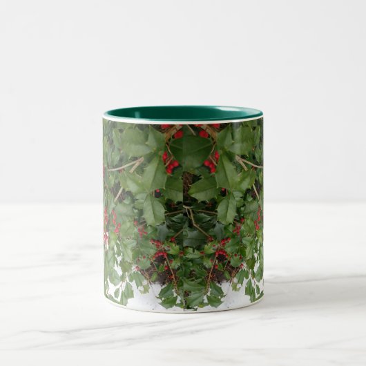 Kerstfeestdag in Holly en Berries Tweekleurige Koffiemok (Center)