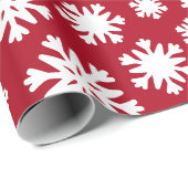 Kerstfeestdag in Red White Snowflakes Cadeaupapier (Rol Hoek)