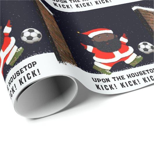 kerstfeestdag in voetbal cadeaupapier (Rol Hoek)