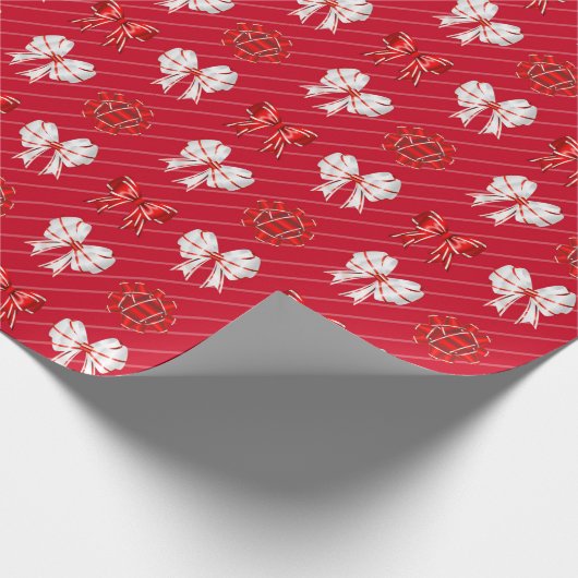 Kerstfeestdag met rode witte bogen cadeaupapier (Hoek)
