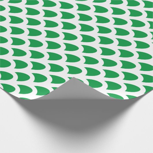 Kerstfeestdag met witte groene geometrische patron cadeaupapier (Hoek)