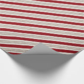 Kerstfeestdag, rood/crèmebandpatroon cadeaupapier (Hoek)