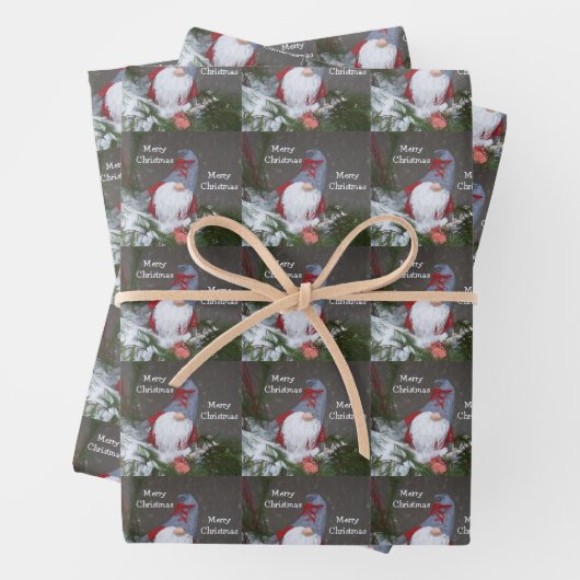 kerstfeestdag - roodgrijs gnoompatroon inpakpapier vel (In situ)