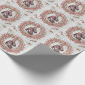 Kerstfeestdag Rustic Wreath en Schaatsen Cadeaupapier (Hoek)