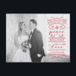 Kerstfeestdag Typografie Foto Briefkaart<br><div class="desc">Bespaar dit jaar geld door briefkaarten voor familiefoto's te sturen; u bespaart op de kaarten zelf,  verzendkosten en geen enveloppen nodig. Deze typografie overlay is geweldig voor een lichte foto. Meer kleuren beschikbaar om te werken met een donkere foto.</div>
