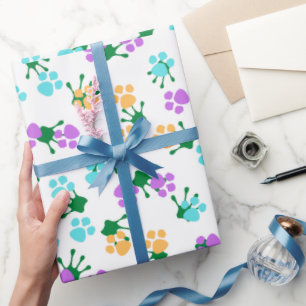 KerstFeestdagen, groene handdruk en poten Cadeaupapier