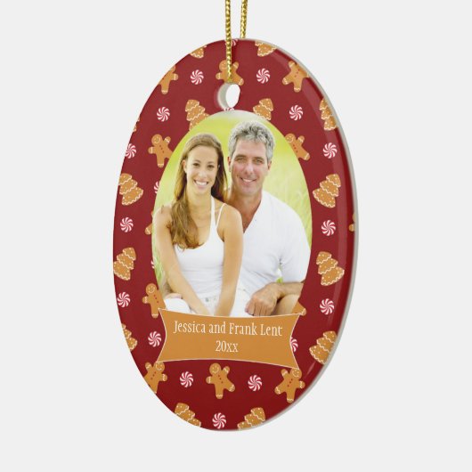 Kerstfeestfoto's met rood gebak keramisch ornament (Links)