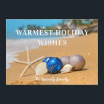 Kerstfeestkaart voor kuststrand feestdagenkaart<br><div class="desc">De Kaart van de kerstfeestdag in het kustgebied - kerstkaart is voorzien van een prachtig zandstrand met kerstversieringen, zeesterkreeften en zeeschildpadden. De groet leest "de Warmste Vermaak van de Vakantie"met uw familienaam in een , moderne manuscriptdoopvont. Kaart maakt deel uit van een collectie. Ontworpen door: Beverly Bainbridge Magnolia & Thistle...</div>