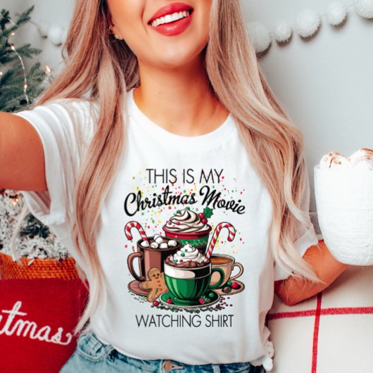 Kerstfilm kijken naar T-shirt