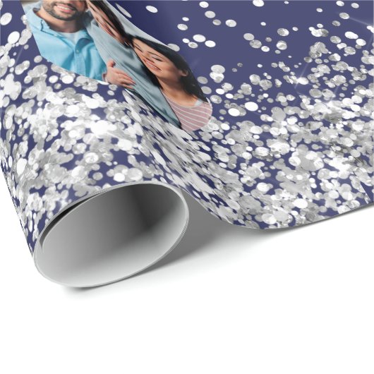 Kerstfoto marineblauw zilveren confetti cadeaupapier (Rol Hoek)