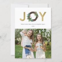 KERSTFOTO MET HULSTBES EN GROENE JOY KRANS