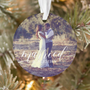 Kerstfoto met huwelijk en huwelijk ornament