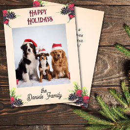 Kerstfoto met vintage stijl dennenappel en bessen feestdagenkaart