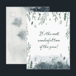 Kerstfoto van Botanische Greenery Feestdagenkaart<br><div class="desc">Blijf dit vakantieseizoen in contact met dit  Briefkaart van Kerstmis in de winter. Maak een foto op de rug vast en teken jouw naam met een klantgerichte doopvont. Op de voorkant van de kaart staat een  winterberggebied in een minimale stijl met groene botanische accenten.</div>