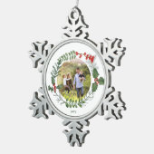 Kerstfoto van mooie rode en groene Waterverf Tin Sneeuwvlok Ornament (Rechts)