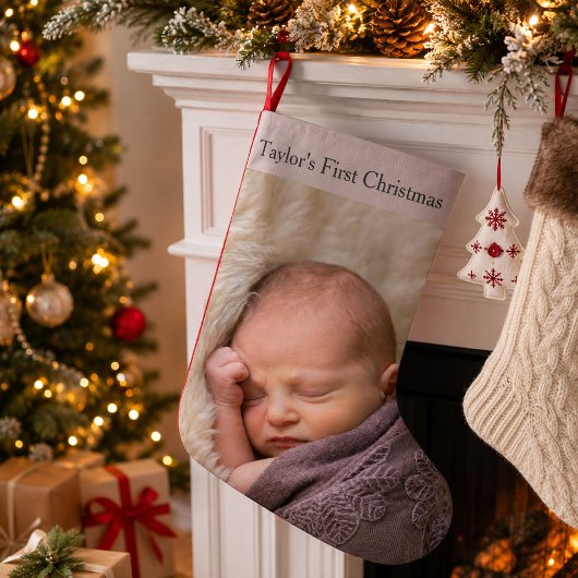 Kerstfoto voor baby's eerste kerstfeest kleine kerstsok