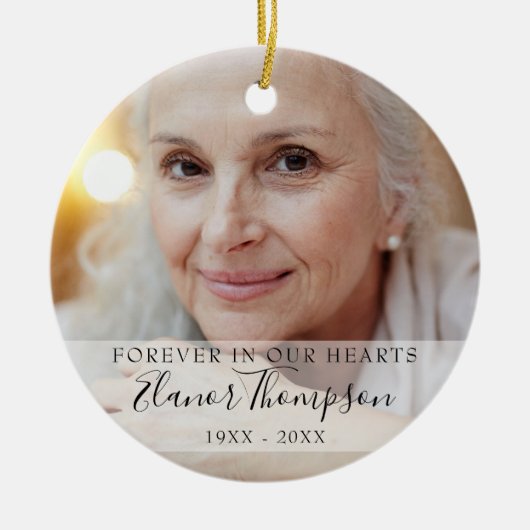 Kerstfoto voor het monument 'Voor altijd in onze h Keramisch Ornament (Voorkant)