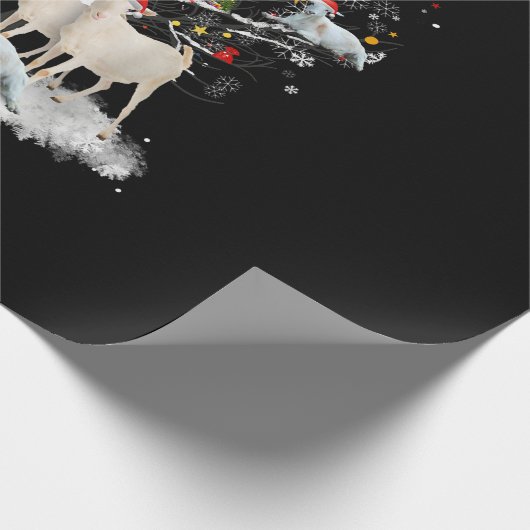 kerstgeit in de boom Funny Santa Goat Lover Gift Cadeaupapier (Hoek)