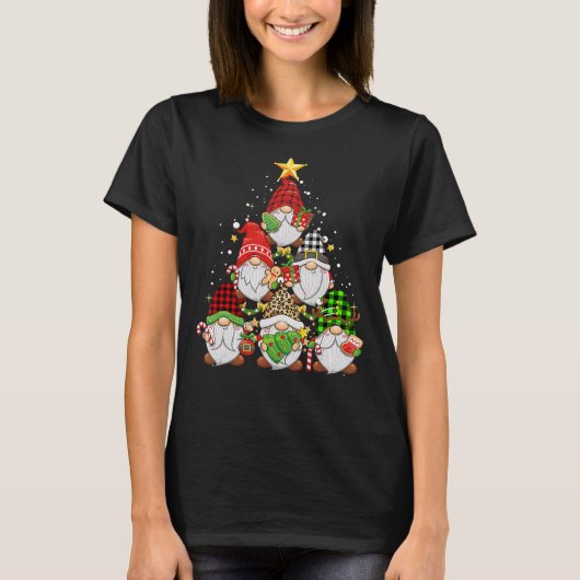 Kerstgenoomfamilie Pajamas Gnome Tree-programma's T-shirt (Voorkant)