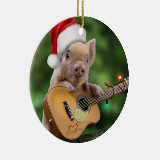 kerstgitaarvarken keramisch ornament (Rechts)