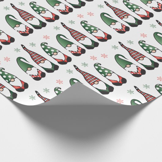 Kerstgnomen Pattern Cadeaupapier (Hoek)
