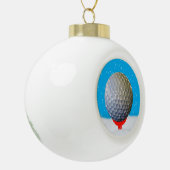 KerstGolfbal in de sneeuw Keramische Bal Ornament (Links)