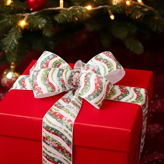 Kerstgolven en sneeuwvlokken satijnen lint