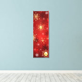 Kerstgouden sneeuwvlokken op rode achtergrond canvas afdruk (Insitu (Houten vloer))