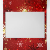 Kerstgouden sneeuwvlokken op rode achtergrond drieluik kaart (Binnenkant midden)