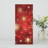 Kerstgouden sneeuwvlokken op rode achtergrond kaart (Staand voorkant)