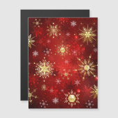 Kerstgouden sneeuwvlokken op rode achtergrond magnetische uitnodiging (Voorkant / Achterkant)