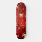 Kerstgouden sneeuwvlokken op rode achtergrond persoonlijk skateboard (Voorkant)