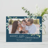 KerstGreenery Merry Little Kerstmis Baby Feestdagenkaart (Staand voorkant)