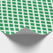Kerstgroen wit ruitvormig patroon modern cadeaupapier (Hoek)
