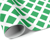 Kerstgroen wit ruitvormig patroon modern cadeaupapier (Rol Hoek)