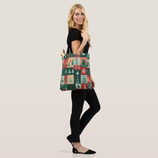 Kerstgroene bomen tote bag (Op model)