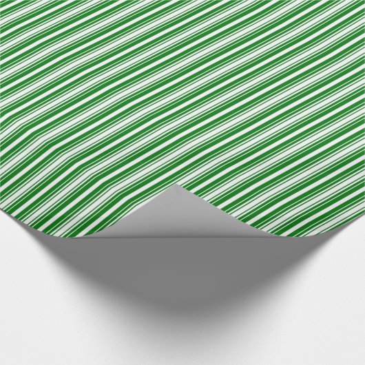 Kerstgroene en witte strepen cadeaupapier (Hoek)