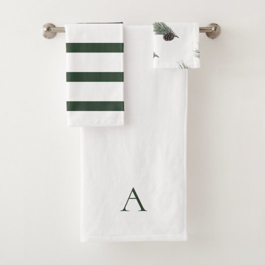 Kerstgroene & Witte Persoonlijke Monogram Dennenho Bad Handdoek (Insitu)