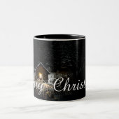 Kerstgroeten met Witch House Tweekleurige Koffiemok (Center)