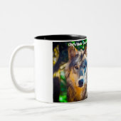 Kerstgroeten Papa Hunter Gatherer Tweekleurige Koffiemok (Links)