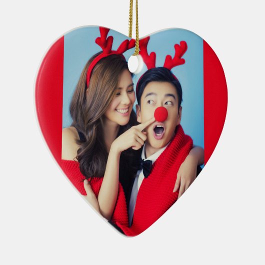 Kersthart met jaarlijkse aangepaste foto op rood keramisch ornament (Rechts)
