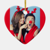 Kersthart met jaarlijkse aangepaste foto op rood keramisch ornament (Voorkant)
